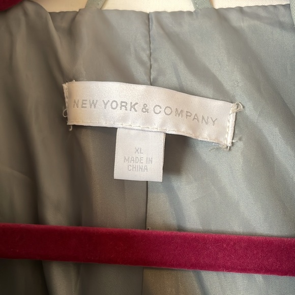 NY& company beautiful spring and raincoat XL light blue and  white. - Picture 5 of 8